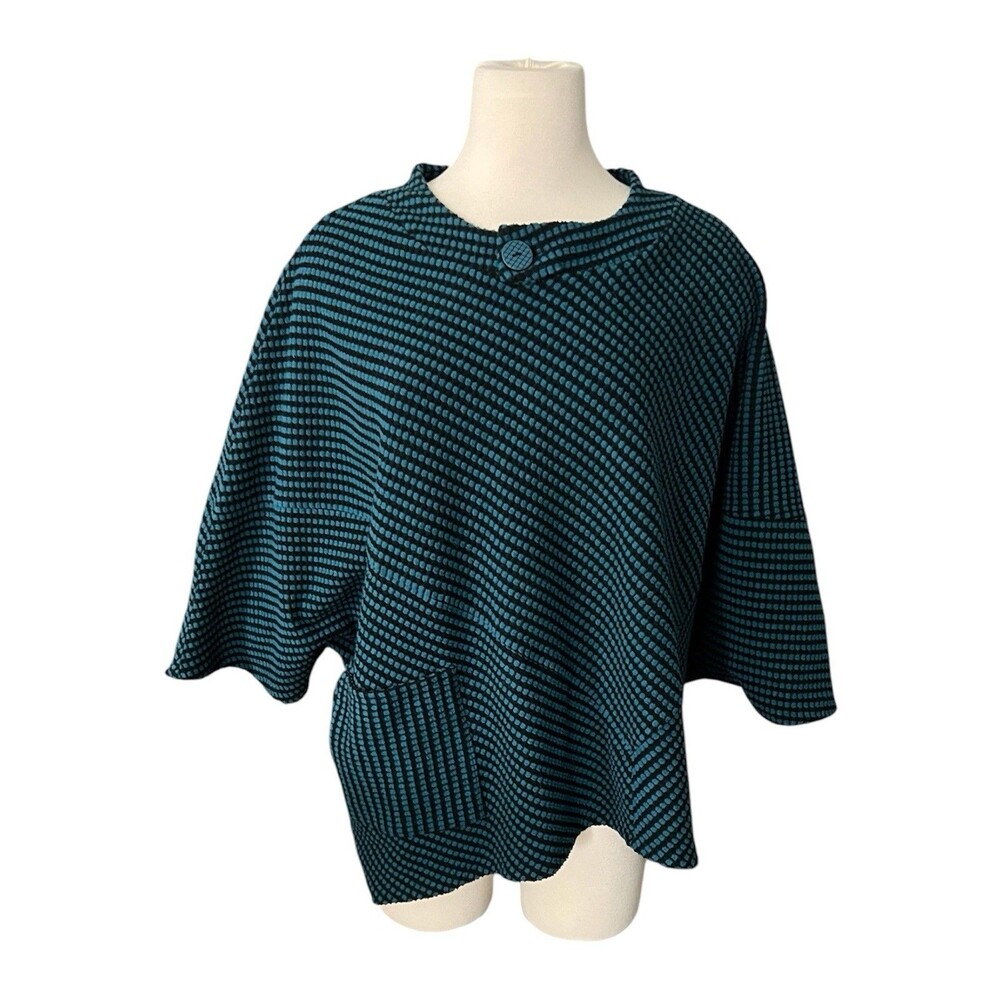 Habitat Size Medium Teal Textured Grid Lagenlook Artsy Button Cape Kimono Top